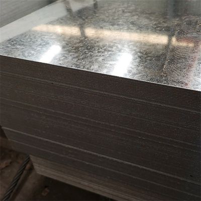 Grandi scorte Dx51d Dx52d Dx53d lamiera di acciaio galvanizzato con superficie leggermente oliata e tolleranza ± 1%