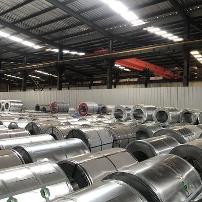 Dx51d Dx52d Dx53d q235 bobina di acciaio galvanizzato con spangolo regolare e superficie leggermente oliata o non oliata