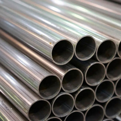 2024 Grande inventario 200 300 400 500 600 Serie Sch40 Tubi in acciaio inossidabile con tolleranza di ± 1% e forma di sezione rotonda