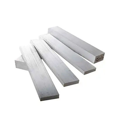 200 300 400 500 600 Serie 303 Bar quadrata in acciaio inossidabile con servizio di punzione 2B BA 2D 2BB n. 3 n. 4 prodotto di finitura superficiale