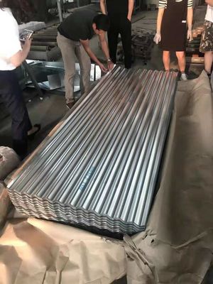 Disponibilità di fogli di tetto in ferro galvanizzato con larghezza e dimensioni personalizzate 600-1250 mm