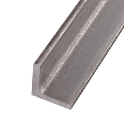 Acciaio angolare 100x100x5 con servizio di saldatura e garanzia a prezzi accessibili